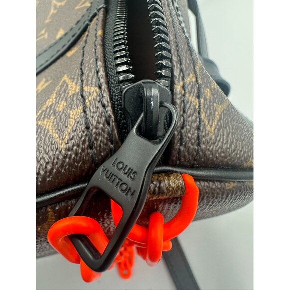 Pre-owned Louis Vuitton Monogram Solar Ray Papillon Messenger Brown Orange - Picture 12 of 12